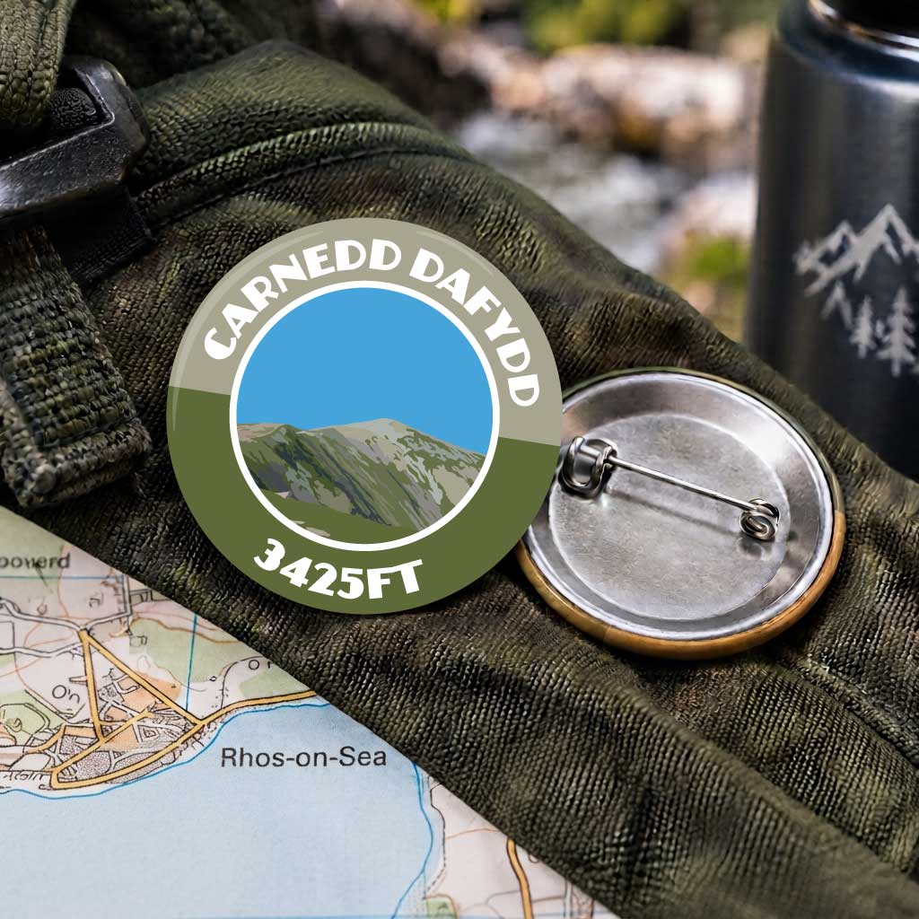 Carnedd Dafydd with 25mm Pin Badge | Travel Memories Pin Badge