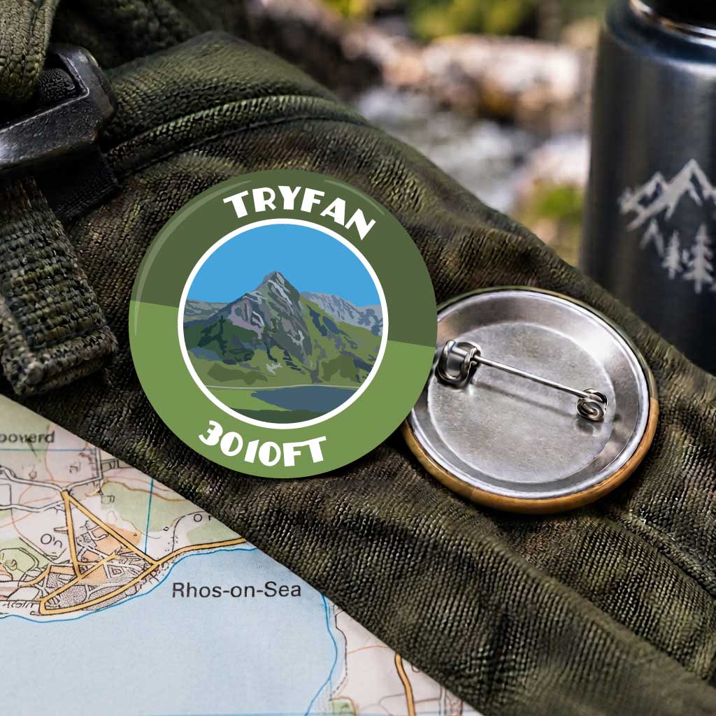 Tryfan 25mm Pin Badge | Travel Memories Pin Badge