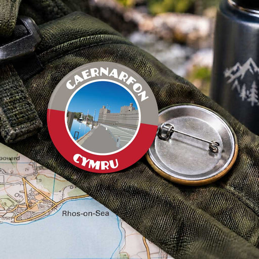 Caernarfon with 25mm Pin Badge | Travel Memories Pin Badge