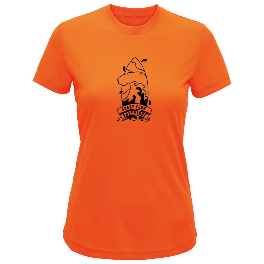 Chase Your Adventure Surfing Sea Lovers Ladies T-Shirt